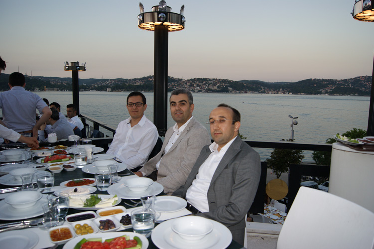 istanbul-iftar-yemegi-etkinligiresim-00114