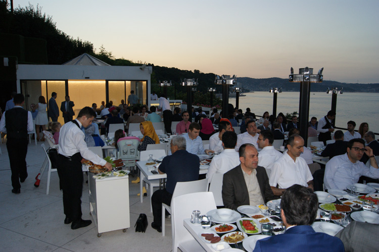 istanbul-iftar-yemegi-etkinligiresim-00119